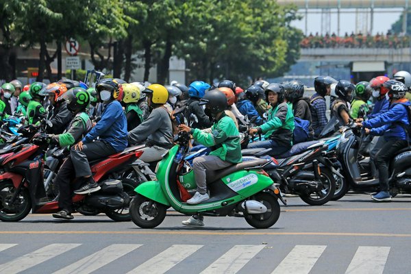 Guide pour les automobilistes : Remplacement des pneus en leasing