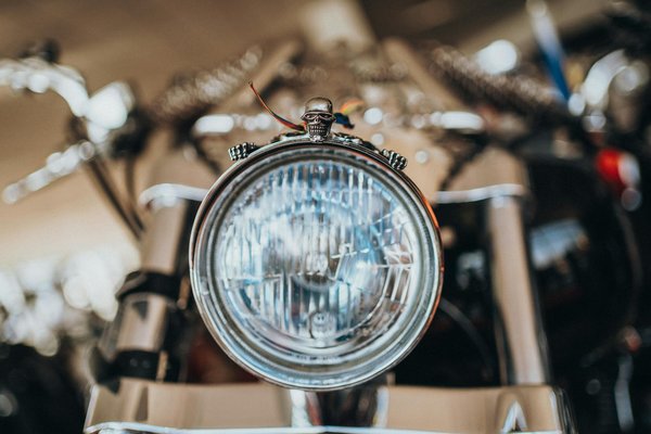 Quelles technologies modernes peuvent améliorer la sécurité de votre véhicule en ville ?